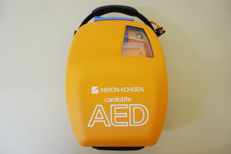 動体外式除細動器(AED)